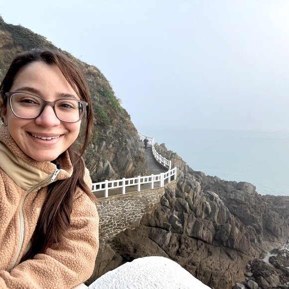 Meet your Posher, Dalal - Picture 1 of 1